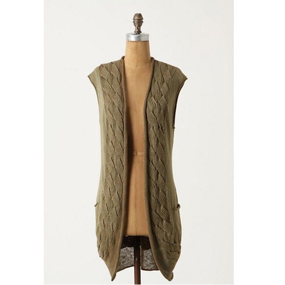 Anthropologie Sweaters - ANTHROPOLOGIE Guinevere Lace Braid Sweater Vest M